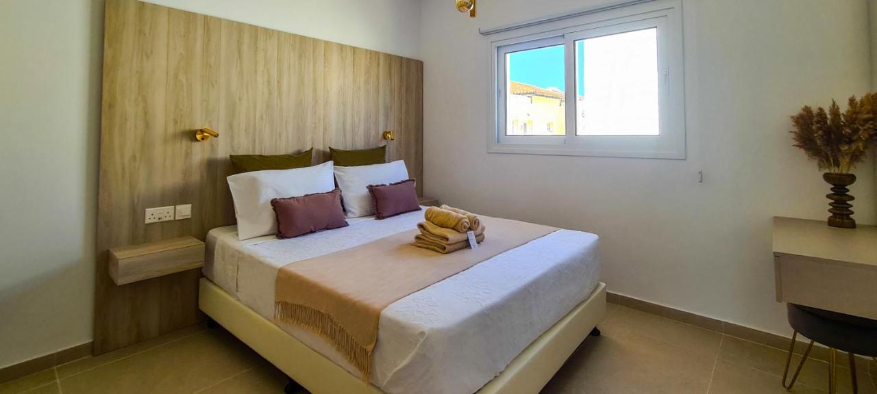 Апартаменти Phaedrus Living: Seaview Luxury Flat Limnaria 151 Пафос Екстер'єр фото
