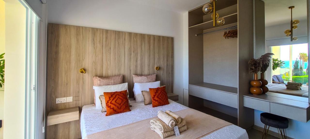 Апартаменти Phaedrus Living: Seaview Luxury Flat Limnaria 151 Пафос Екстер'єр фото